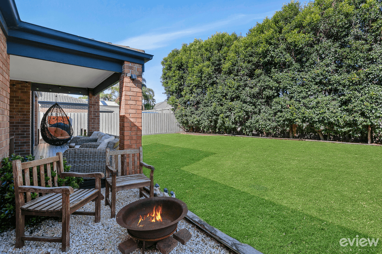 9 Gleneagles Close, CARRUM DOWNS, VIC 3201