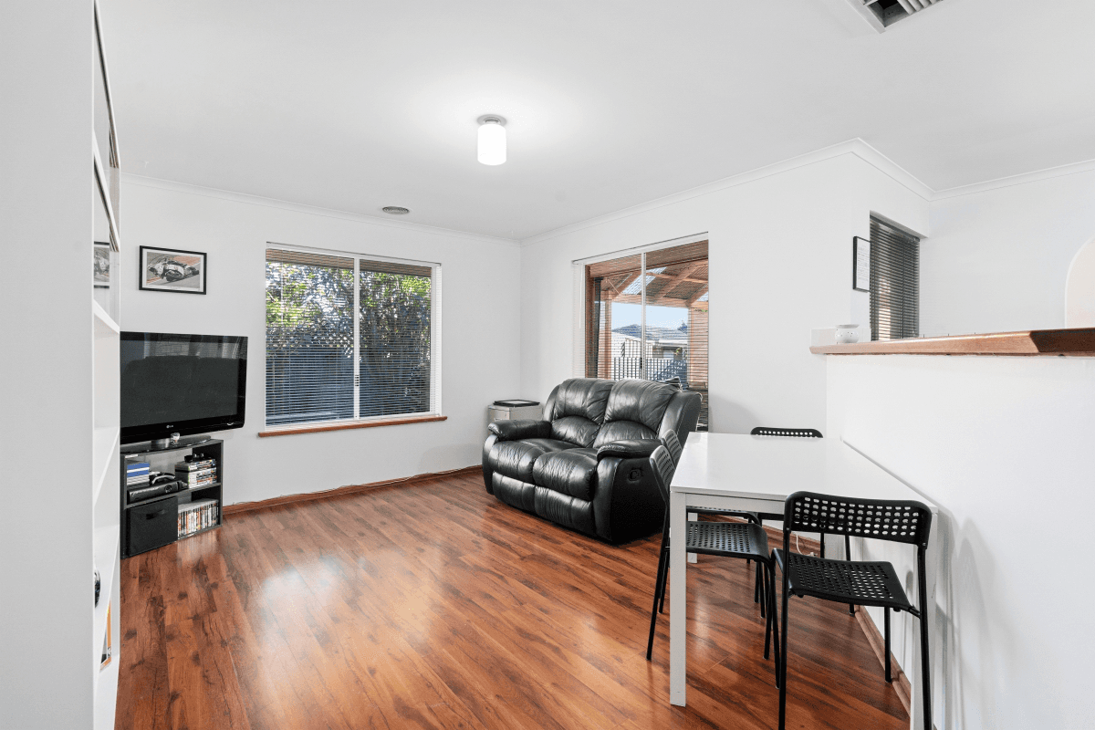 88 Taylors Avenue, MORPHETT VALE, SA 5162