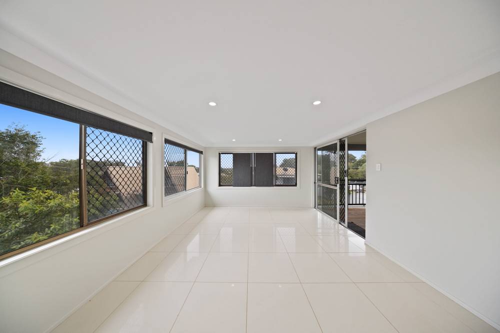 4 Pangatta Court, RAINBOW BEACH, QLD 4581