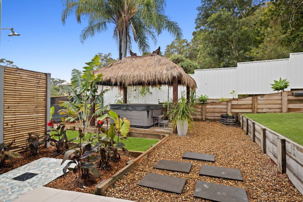 4 Pangatta Court, RAINBOW BEACH, QLD 4581