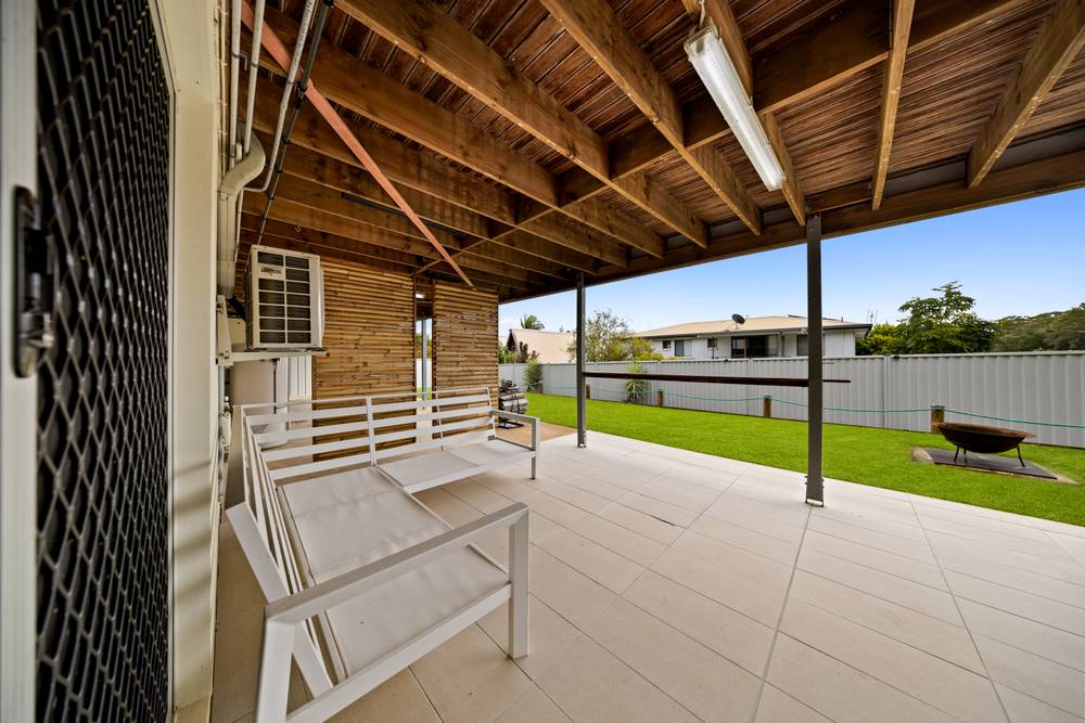 4 Pangatta Court, RAINBOW BEACH, QLD 4581