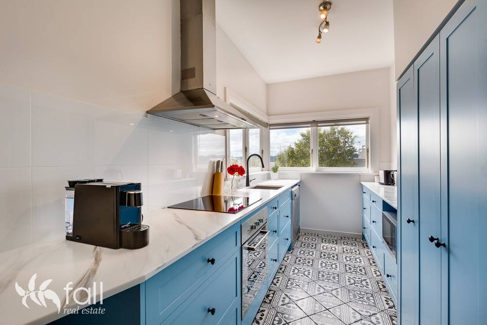 2/544 Sandy Bay Road, SANDY BAY, TAS 7005