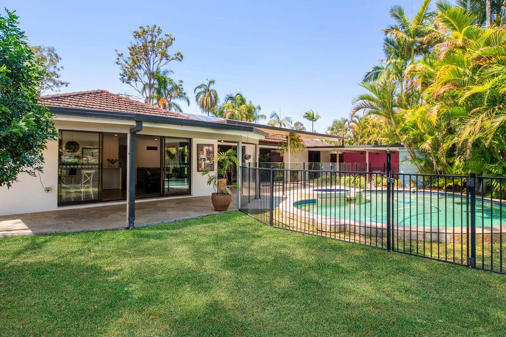 14 Morwell Court, Helensvale, QLD 4212