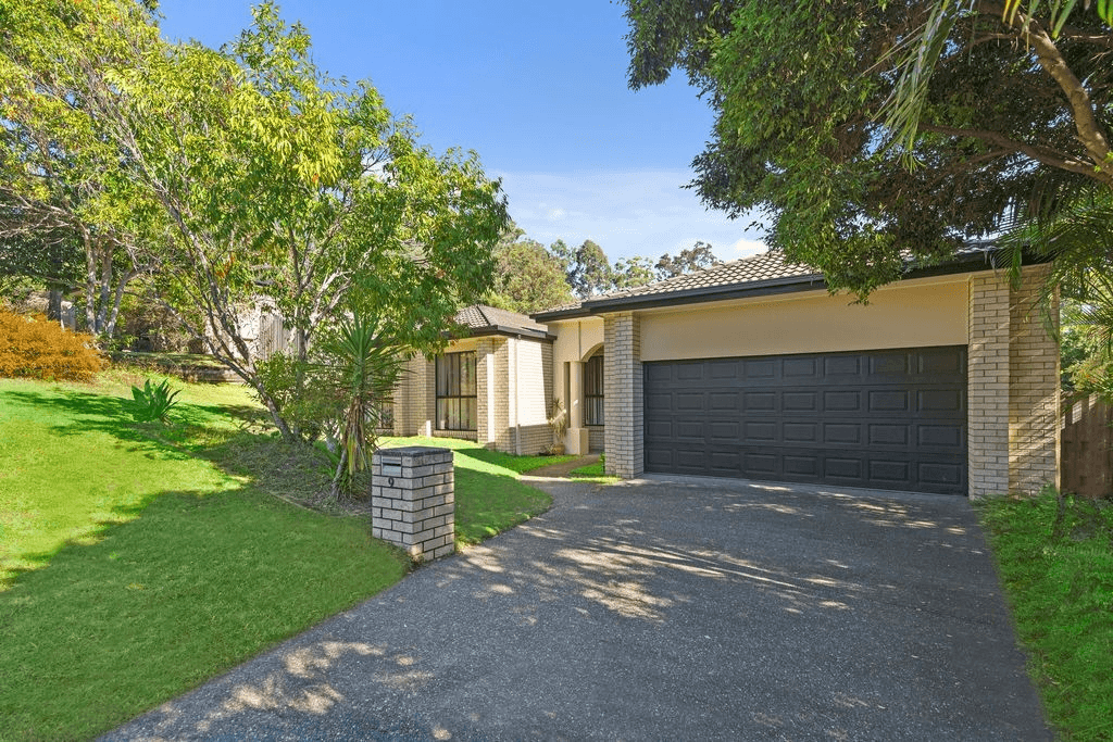 9 Laurina Court, Elanora, QLD 4221