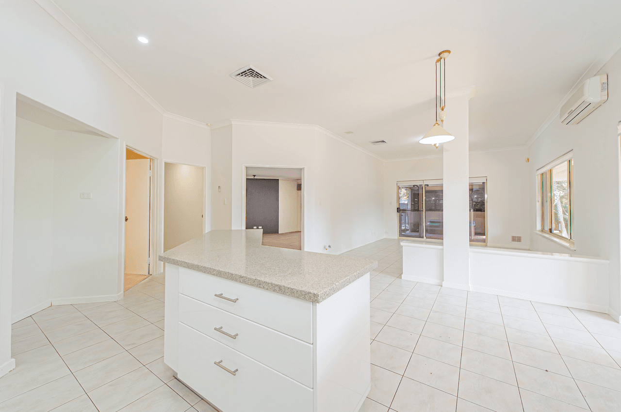 68 Hardey Road, GLEN FORREST, WA 6071
