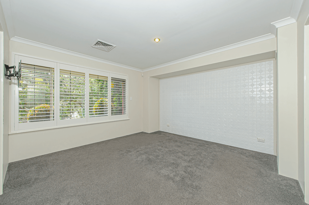 68 Hardey Road, GLEN FORREST, WA 6071