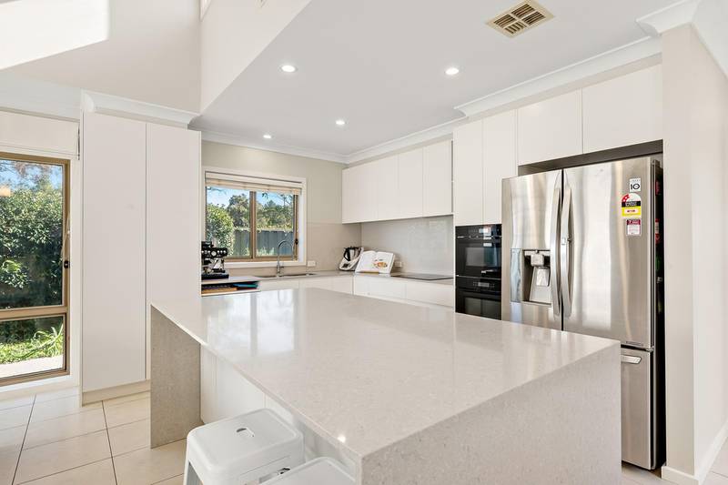 120 Dixon Drive, HOLDER, ACT 2611