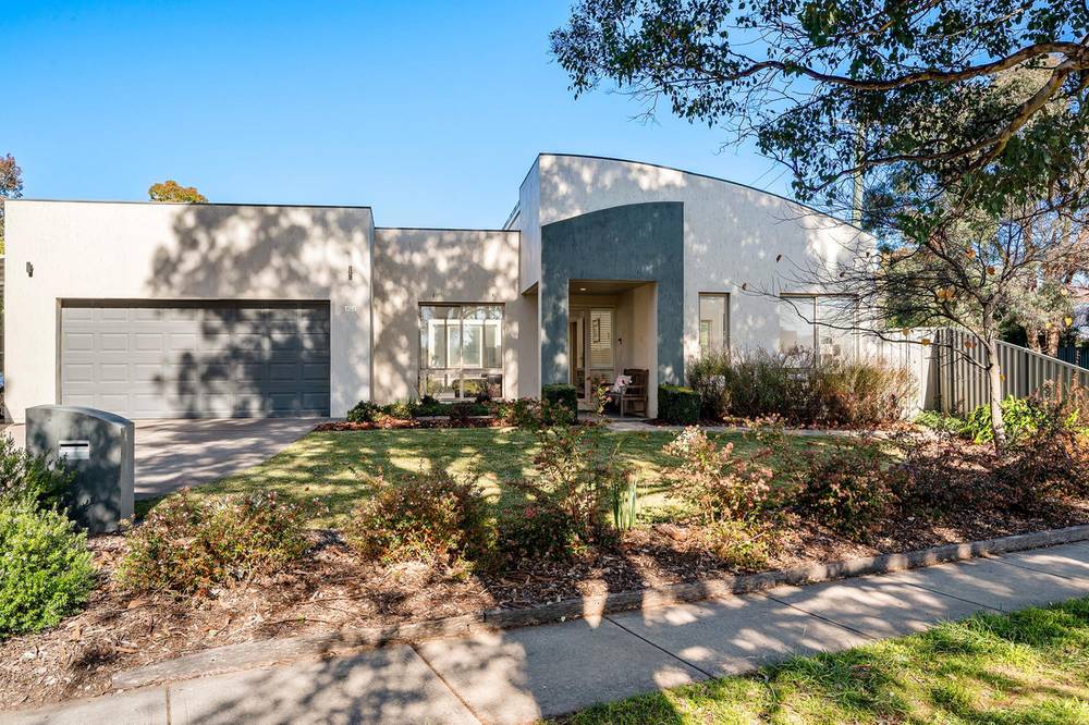 120 Dixon Drive, HOLDER, ACT 2611