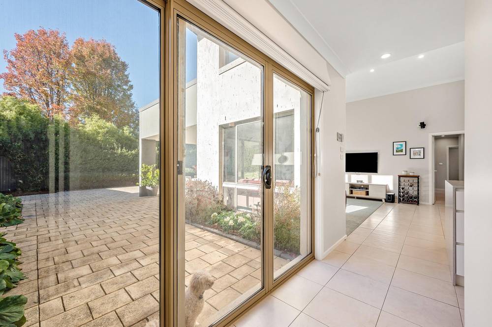 120 Dixon Drive, HOLDER, ACT 2611