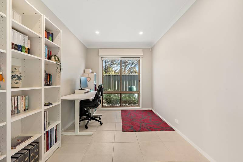 120 Dixon Drive, HOLDER, ACT 2611