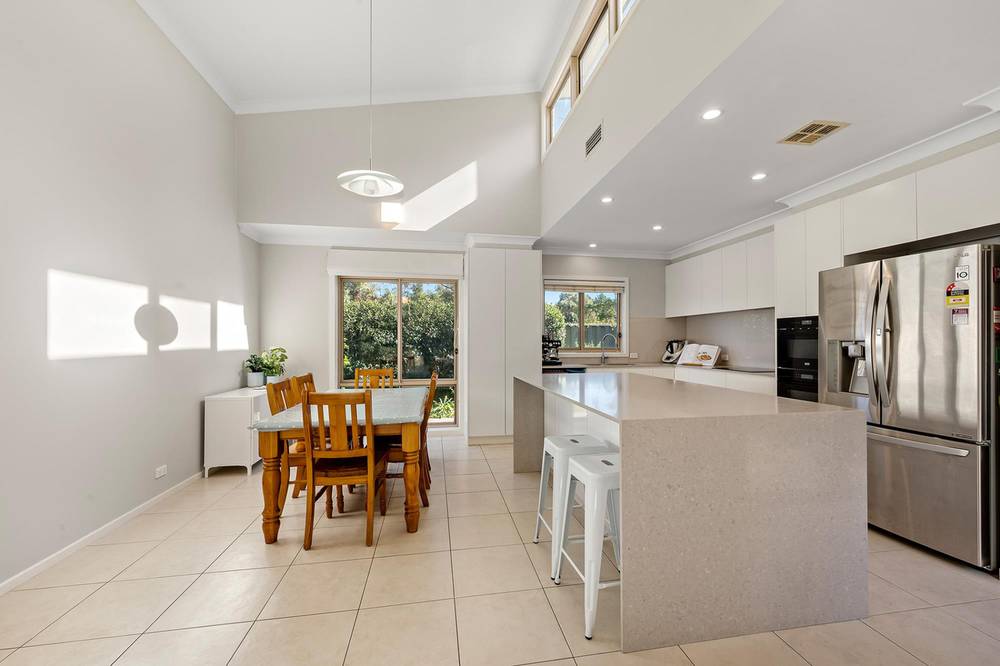 120 Dixon Drive, HOLDER, ACT 2611