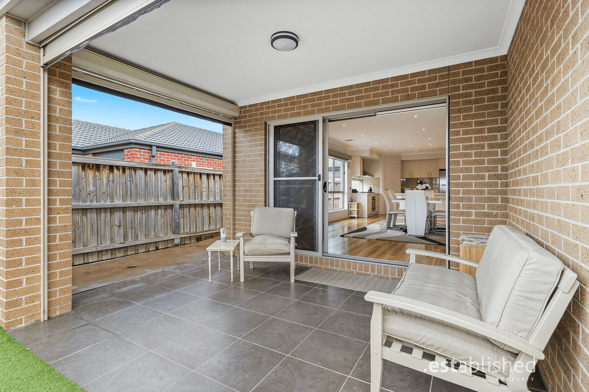 42 Stoneyfell Road, POINT COOK, VIC 3030