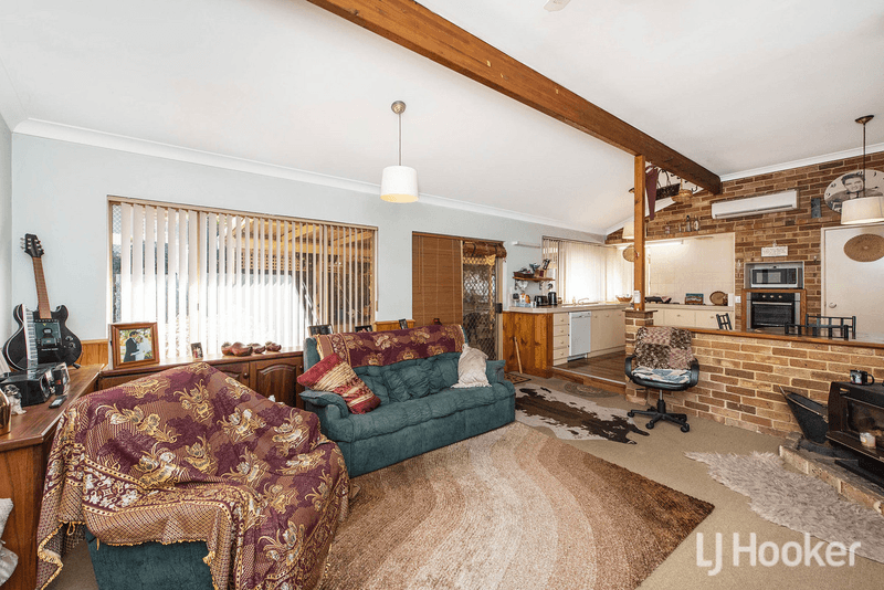 84 Murdoch Drive, GREENFIELDS, WA 6210