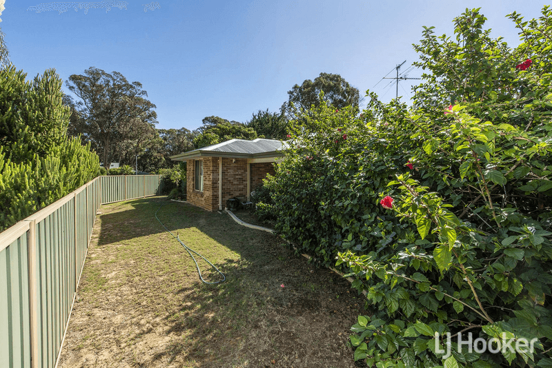 84 Murdoch Drive, GREENFIELDS, WA 6210