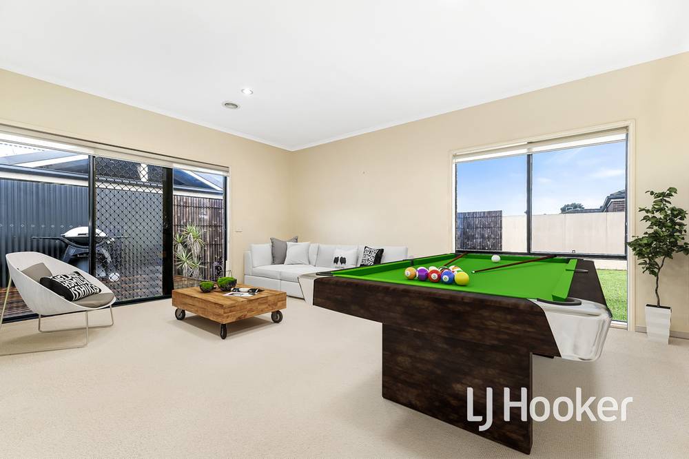 12 Park City Drive, LYNBROOK, VIC 3975