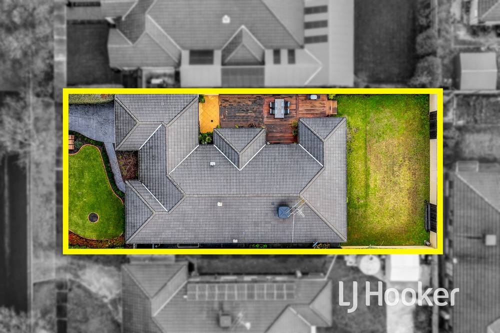 12 Park City Drive, LYNBROOK, VIC 3975