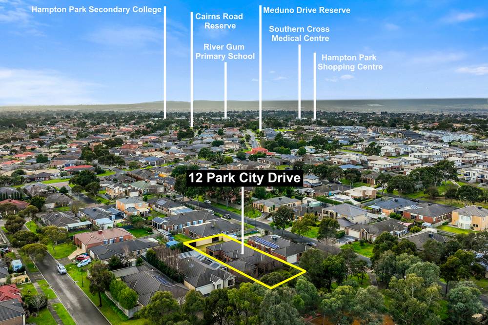 12 Park City Drive, LYNBROOK, VIC 3975