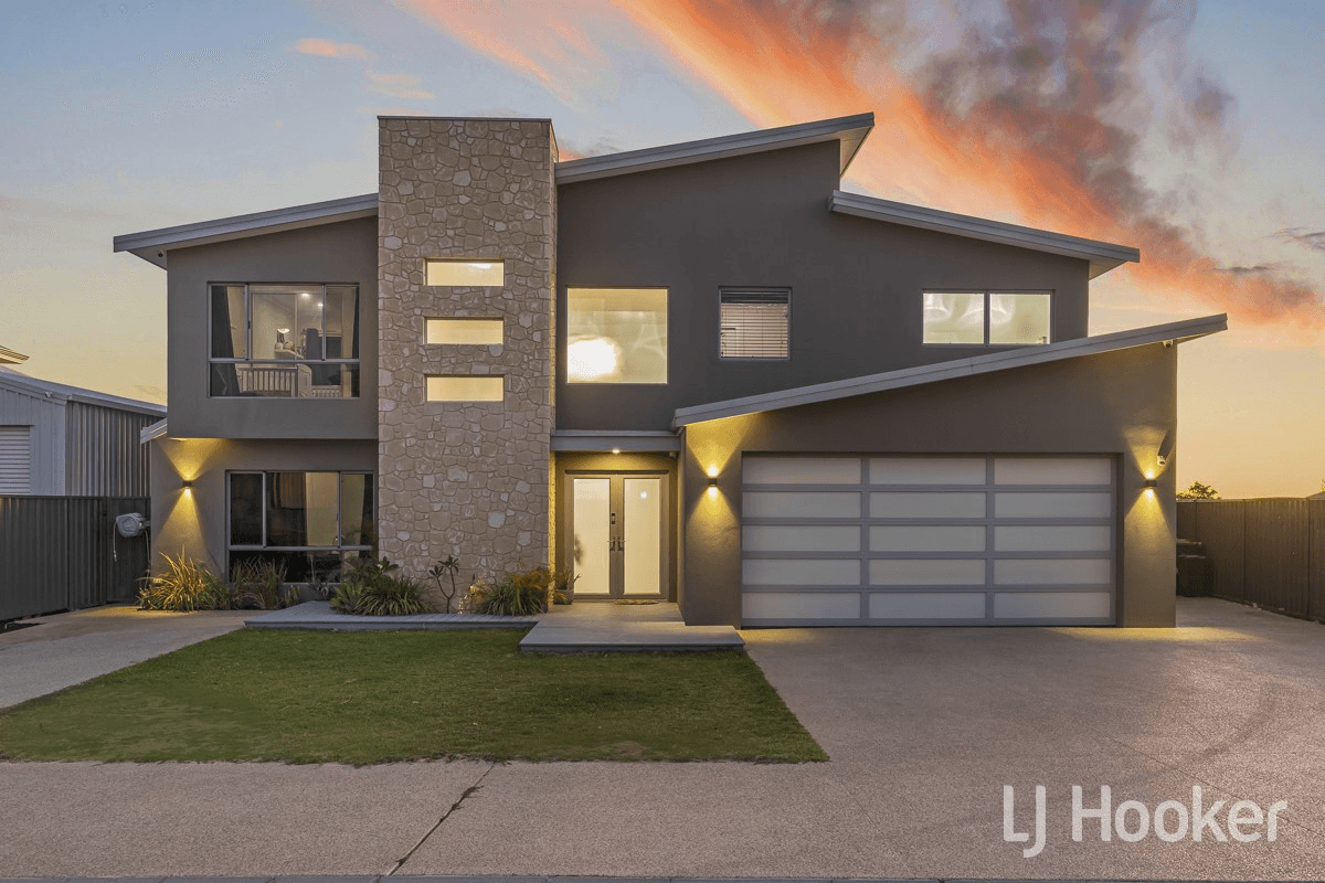 19 Flagtail Outlook, YANCHEP, WA 6035