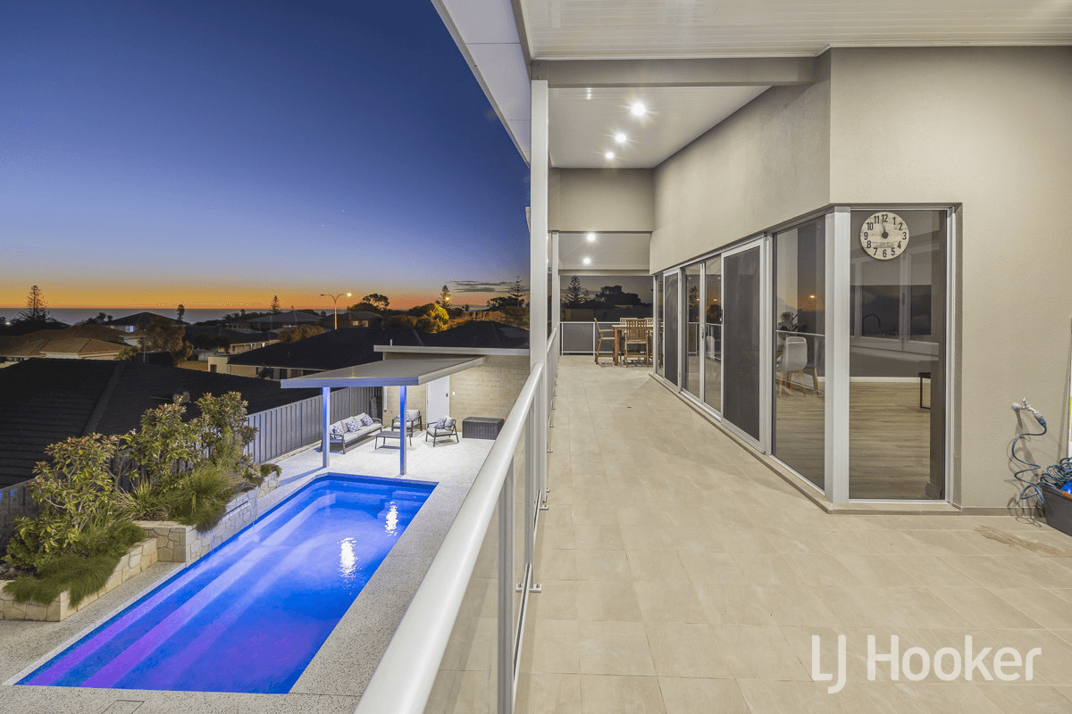 19 Flagtail Outlook, YANCHEP, WA 6035