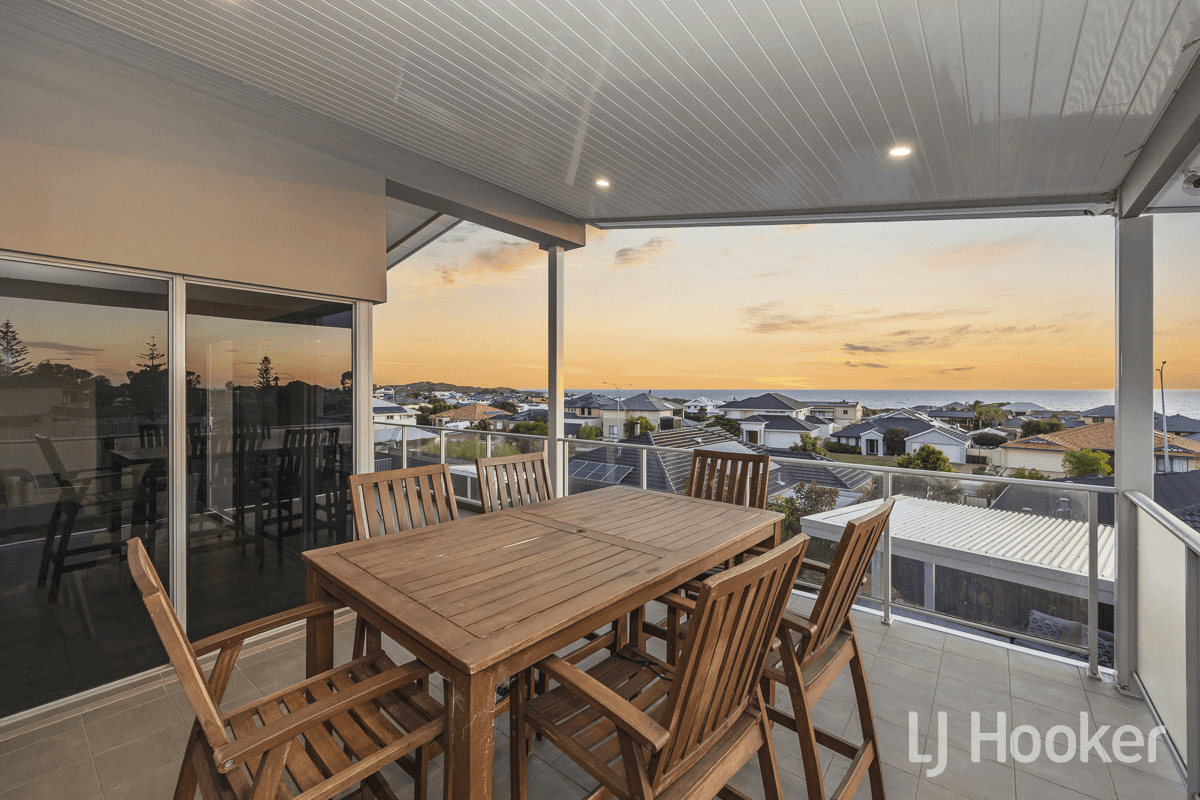 19 Flagtail Outlook, YANCHEP, WA 6035