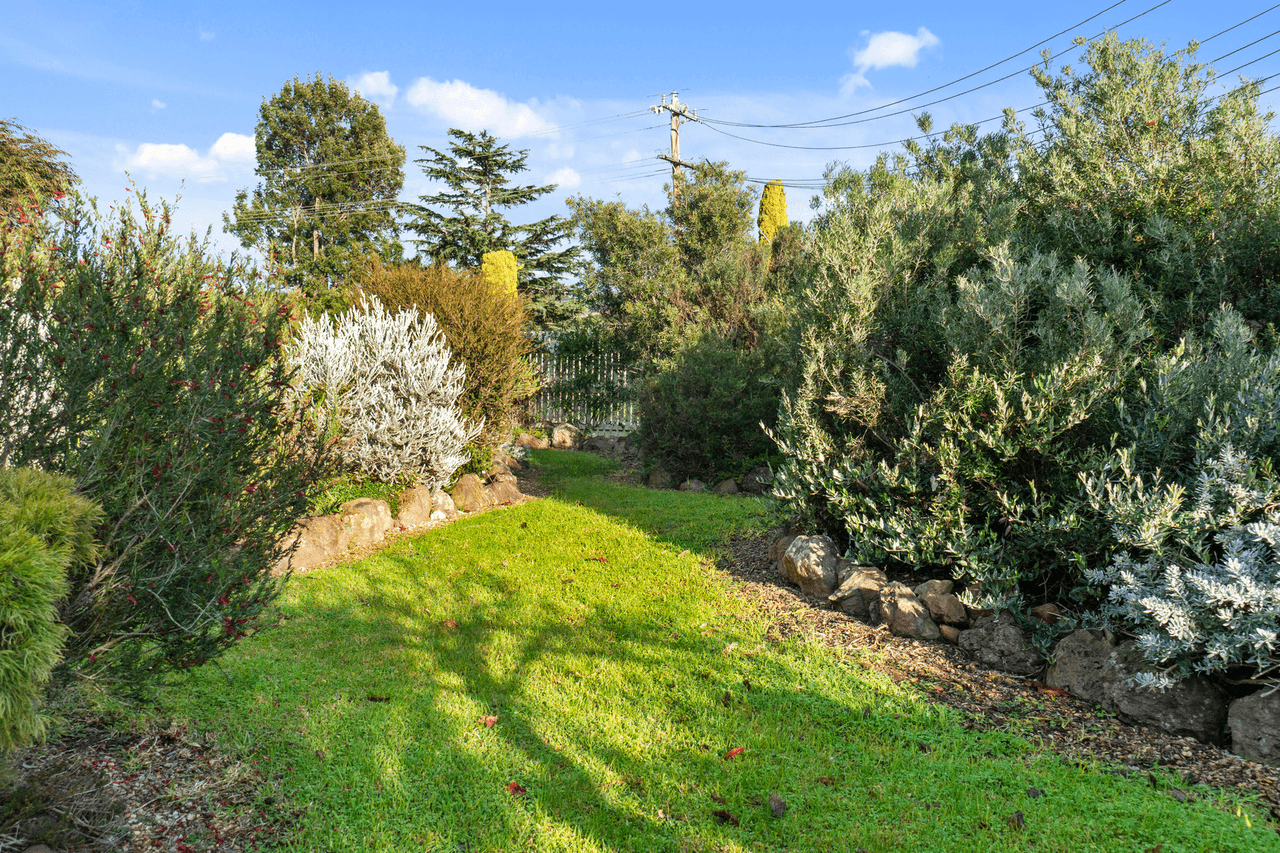 30 Davies Street, Darley, VIC 3340