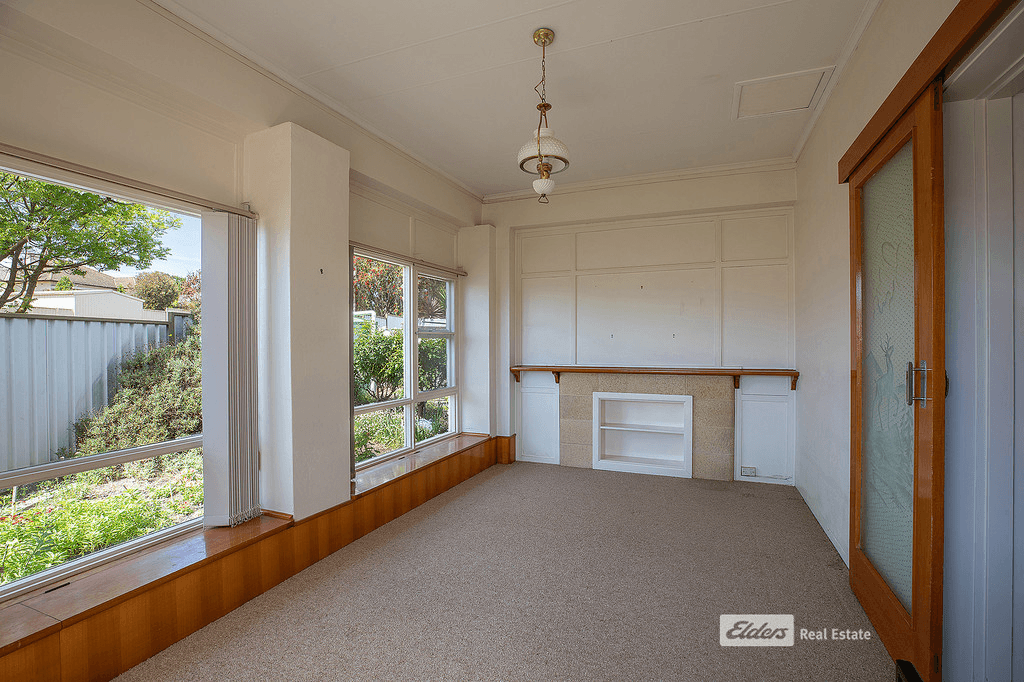 38 JENKINS Terrace, NARACOORTE, SA 5271