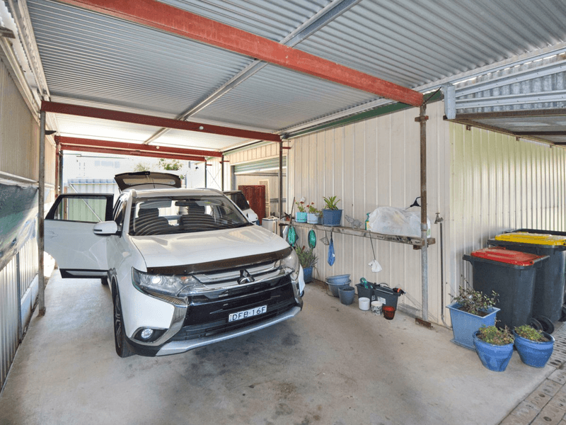 13 Taylor Road, YOUNG, NSW 2594