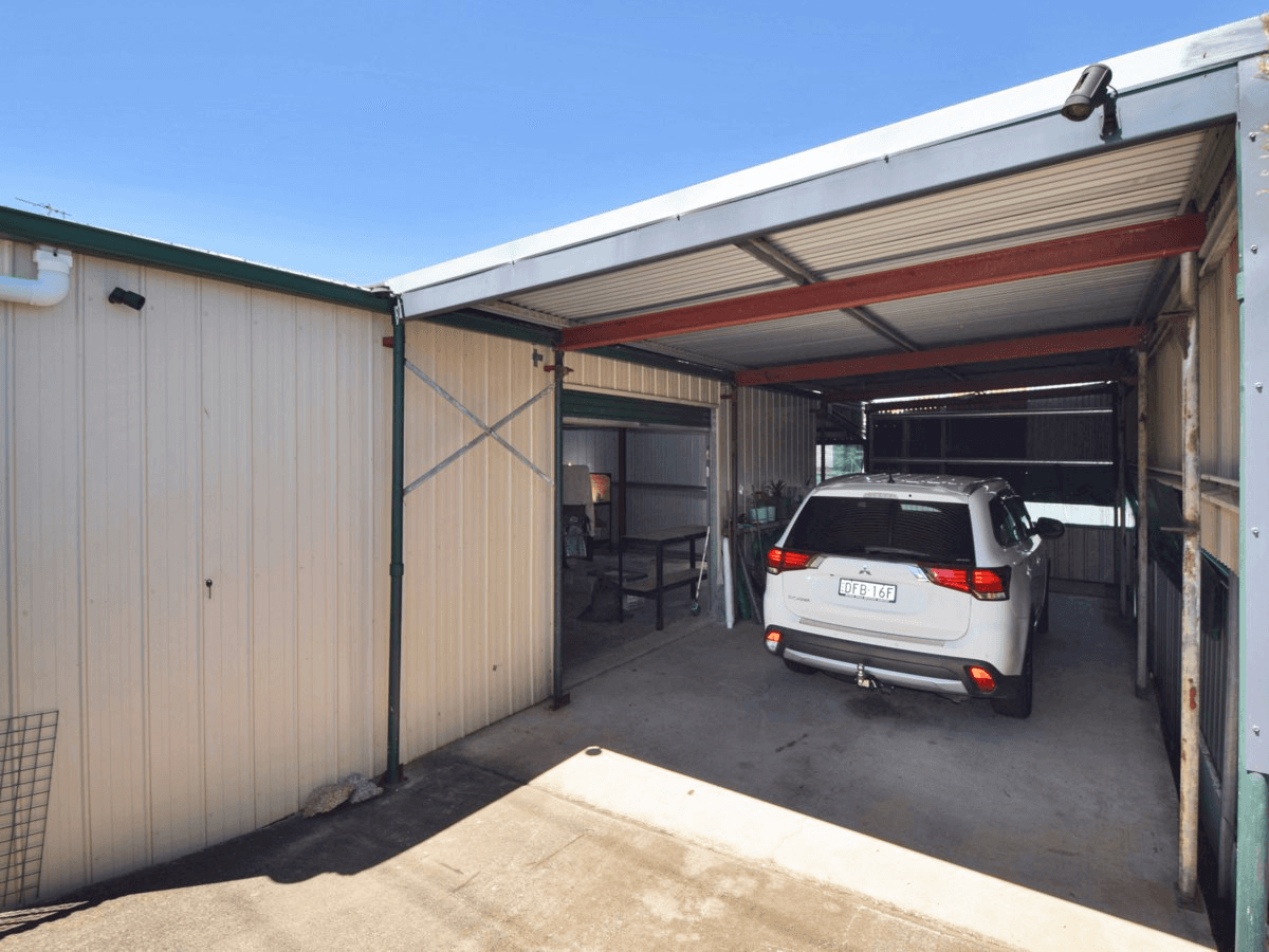 13 Taylor Road, YOUNG, NSW 2594
