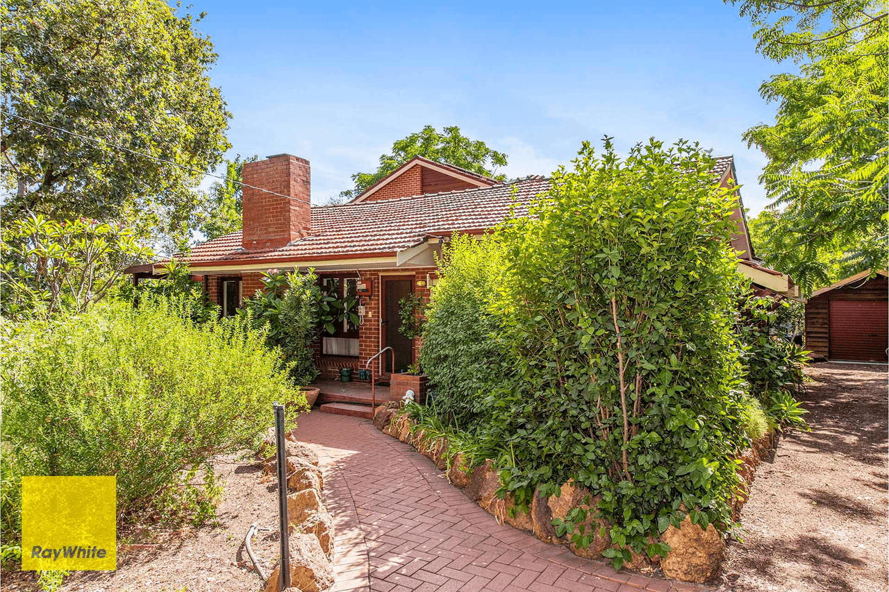 6 McRae Road, KALAMUNDA, WA 6076