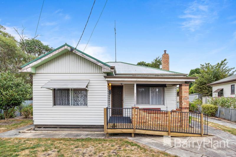 235 Larter Street, Canadian, VIC 3350