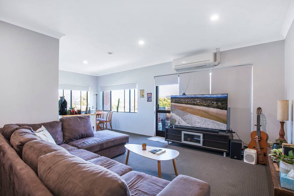 6/83 Georgina Street, Woody Point, QLD 4019