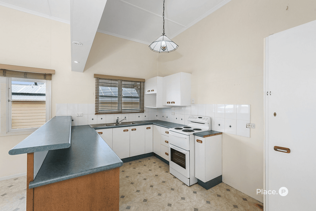 45 Southwick Street, Wynnum, QLD 4178