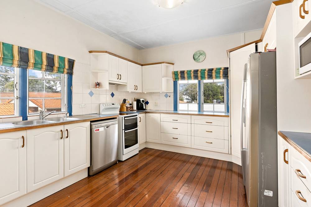 4a Mary Street, Redcliffe, QLD 4020
