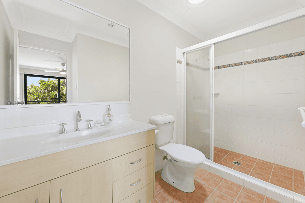 2/127 Gooding Drive, MERRIMAC, QLD 4226