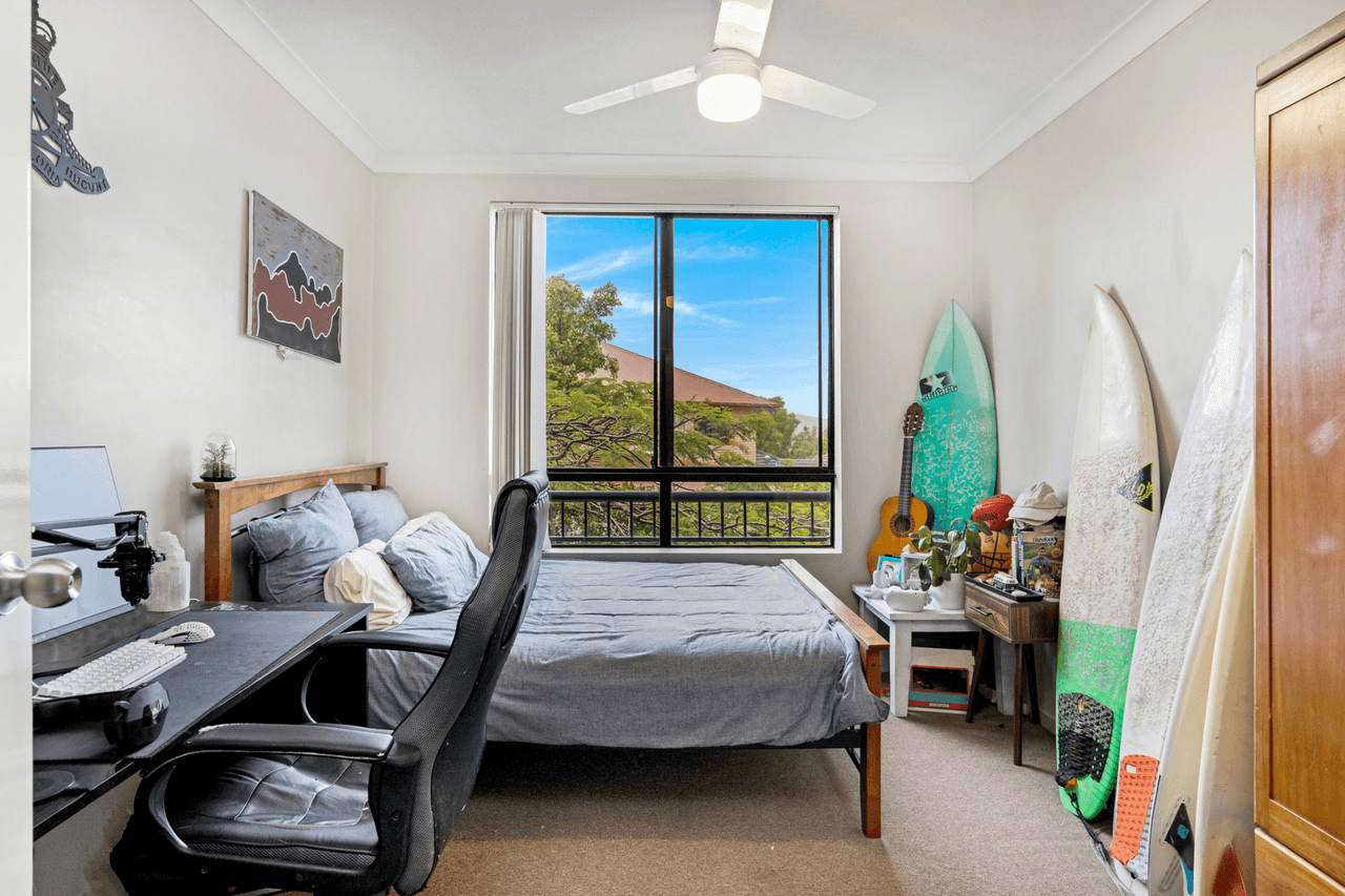 34/2 Geraldton Drive, VARSITY LAKES, QLD 4227