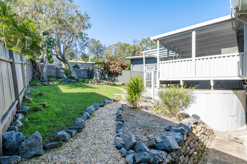 35 Bluff Road, Emerald Beach, NSW 2456