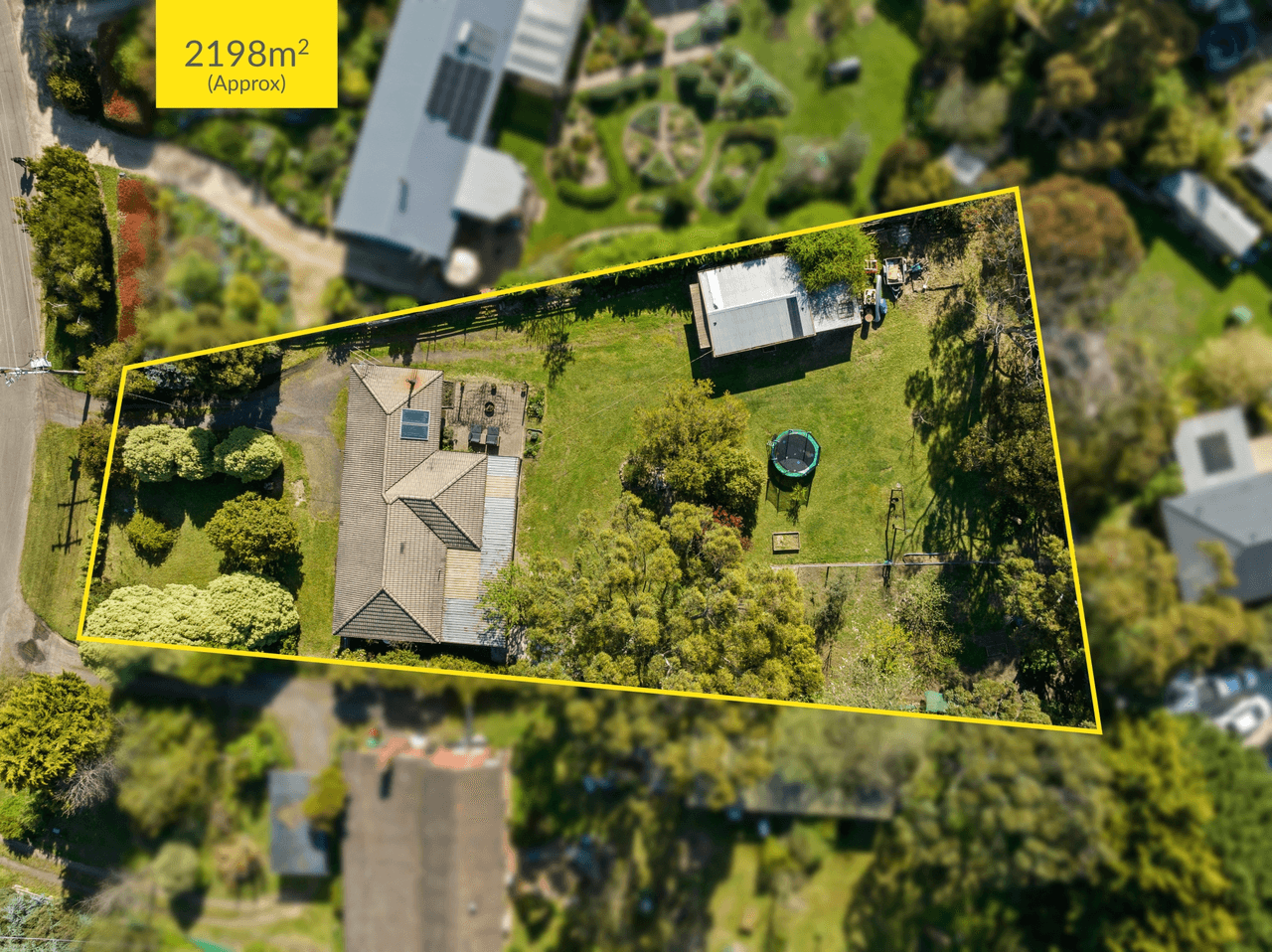 17 Digby Drive, ROMSEY, VIC 3434