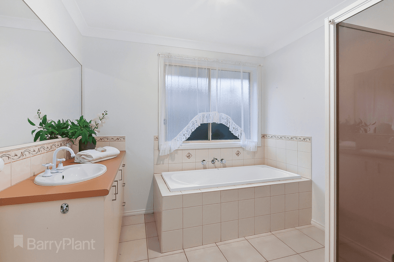 13 Burnley Street, Point Cook, VIC 3030