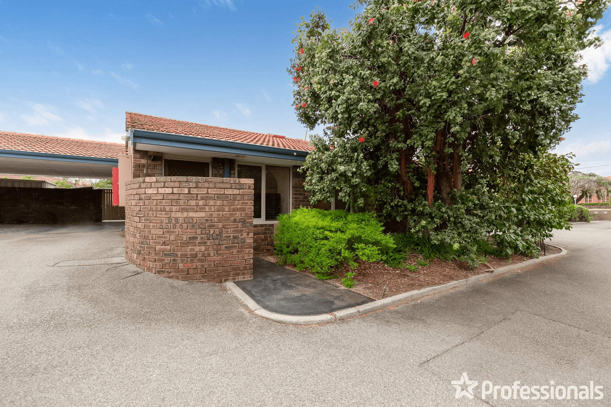 14/15 Point Walter Road, BICTON, WA 6157