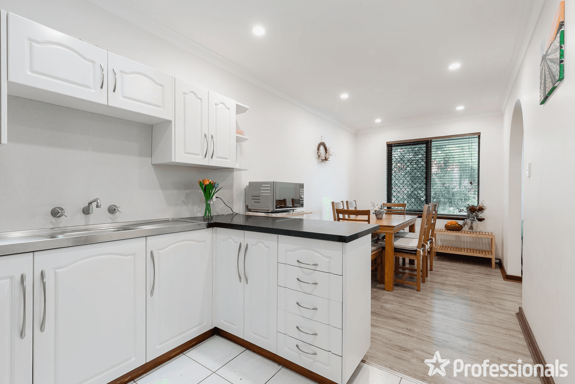 14/15 Point Walter Road, BICTON, WA 6157