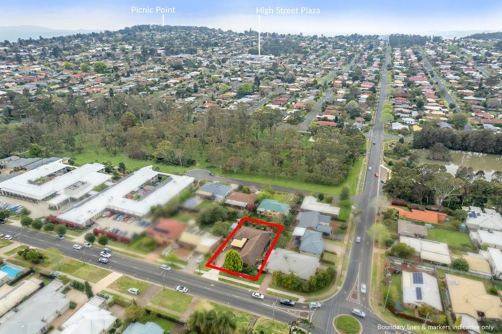 1,2,3/298 MacKenzie Street, RANGEVILLE, QLD 4350