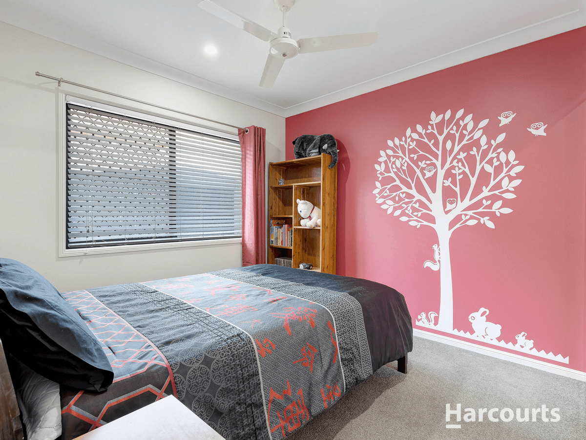 1 Hillary Drive, Warner, QLD 4500