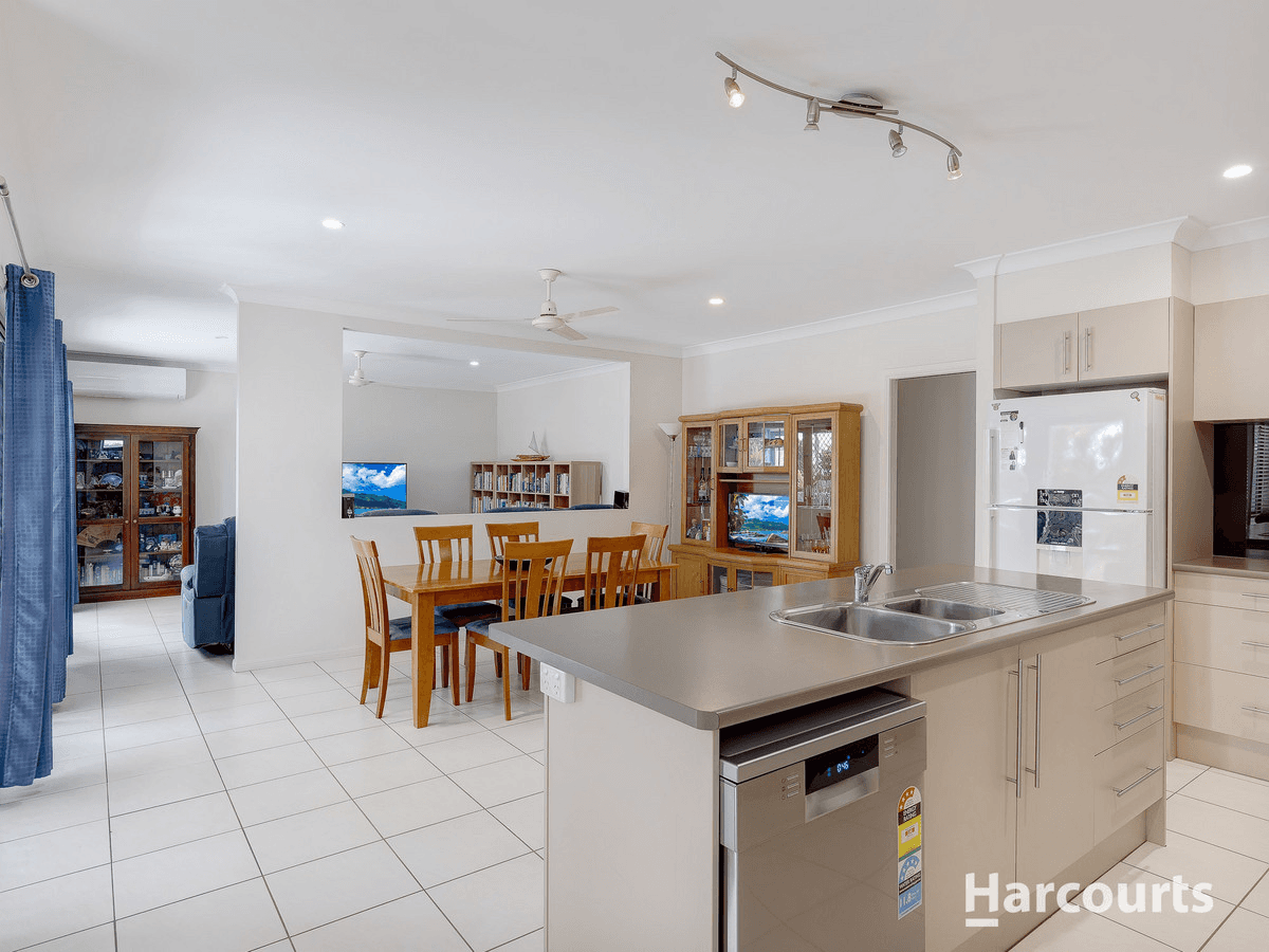 1 Hillary Drive, Warner, QLD 4500