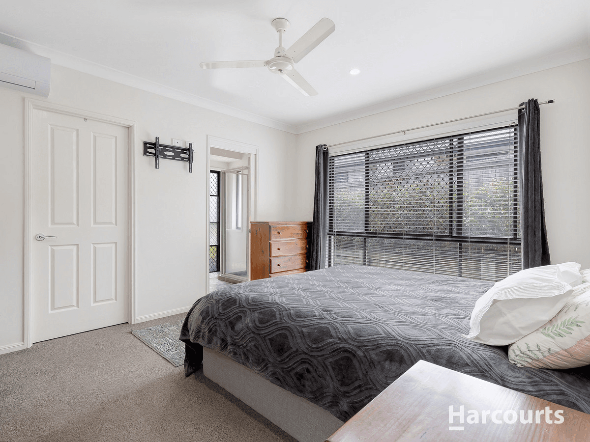 1 Hillary Drive, Warner, QLD 4500