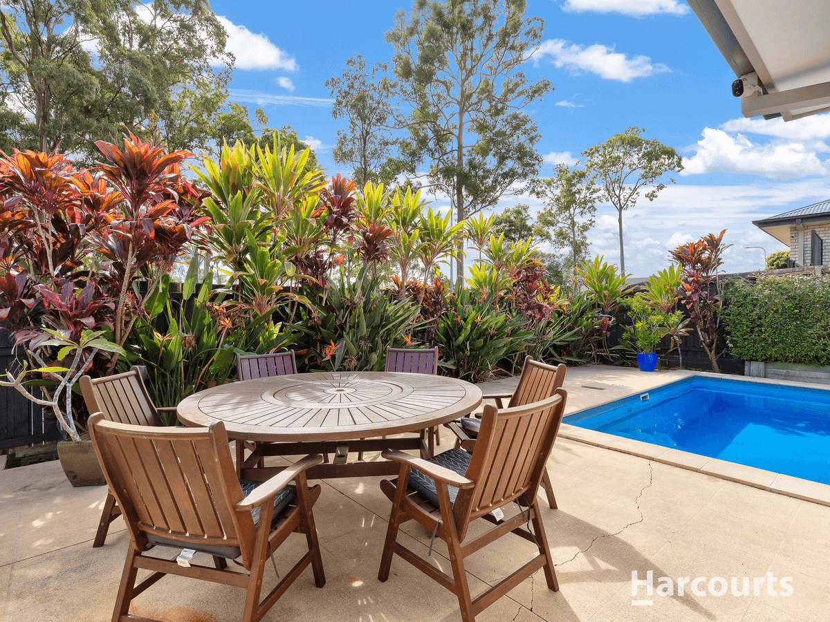 1 Hillary Drive, Warner, QLD 4500