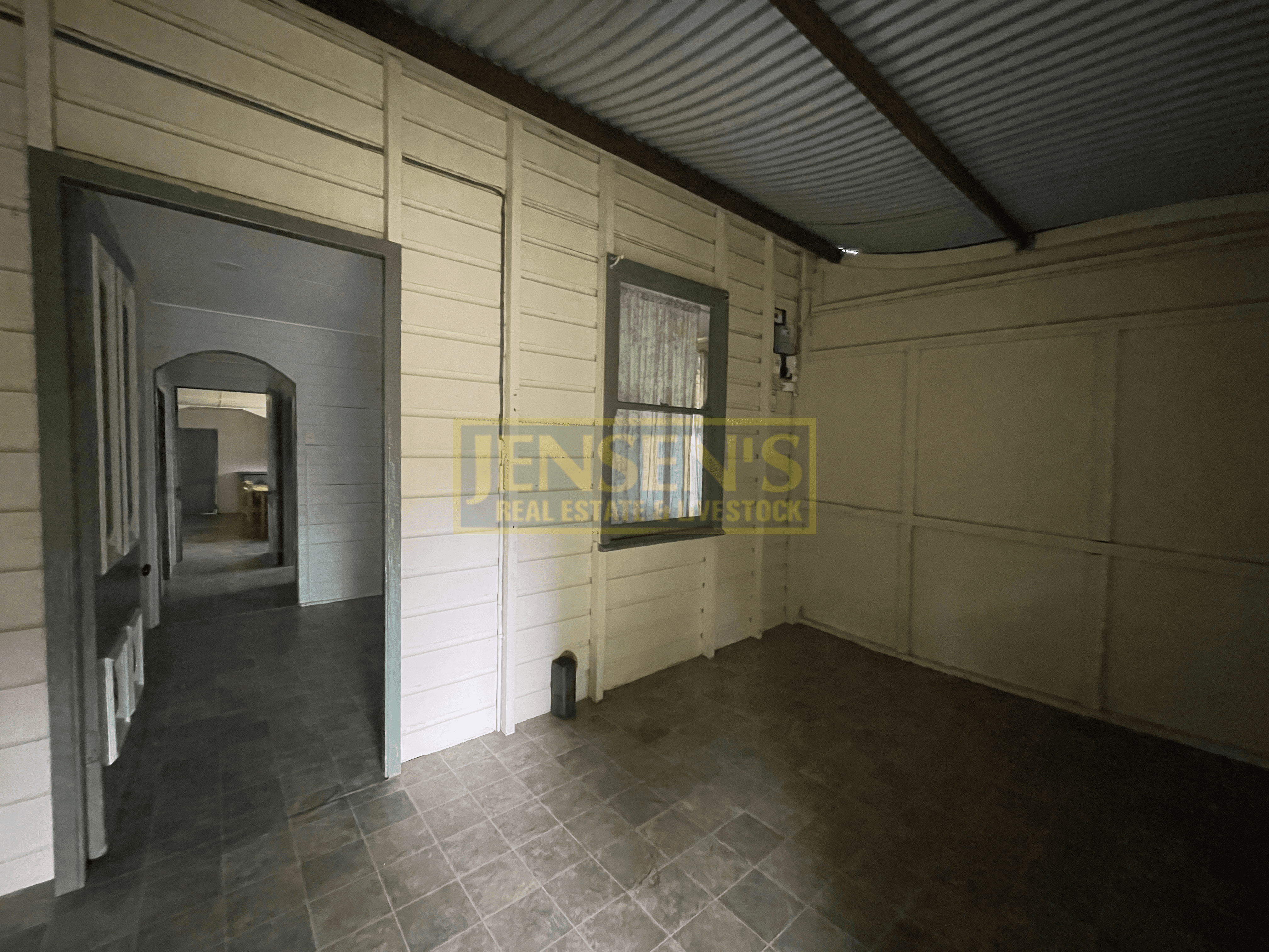 70 King Street, CHARTERS TOWERS CITY, QLD 4820