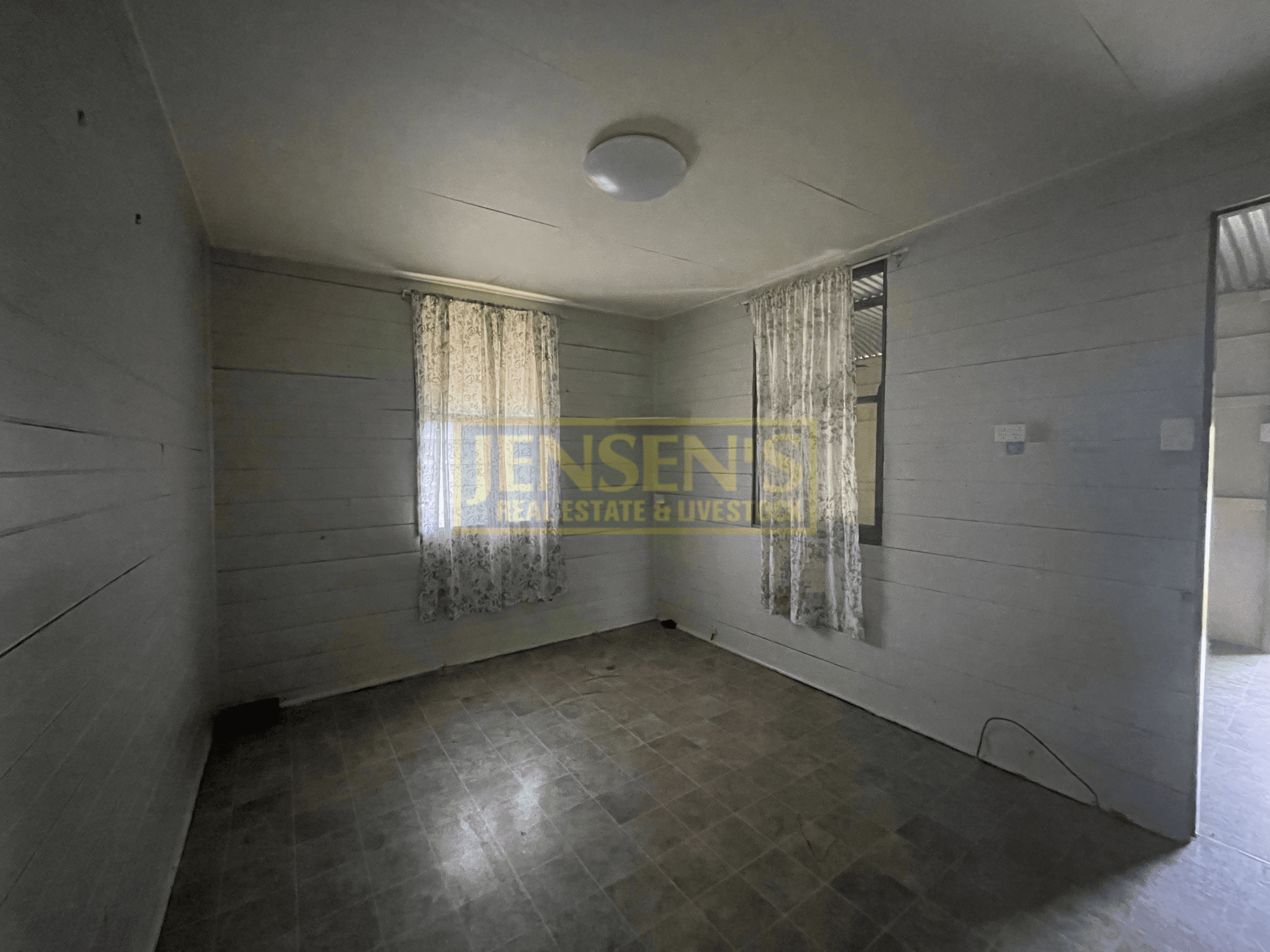 70 King Street, CHARTERS TOWERS CITY, QLD 4820