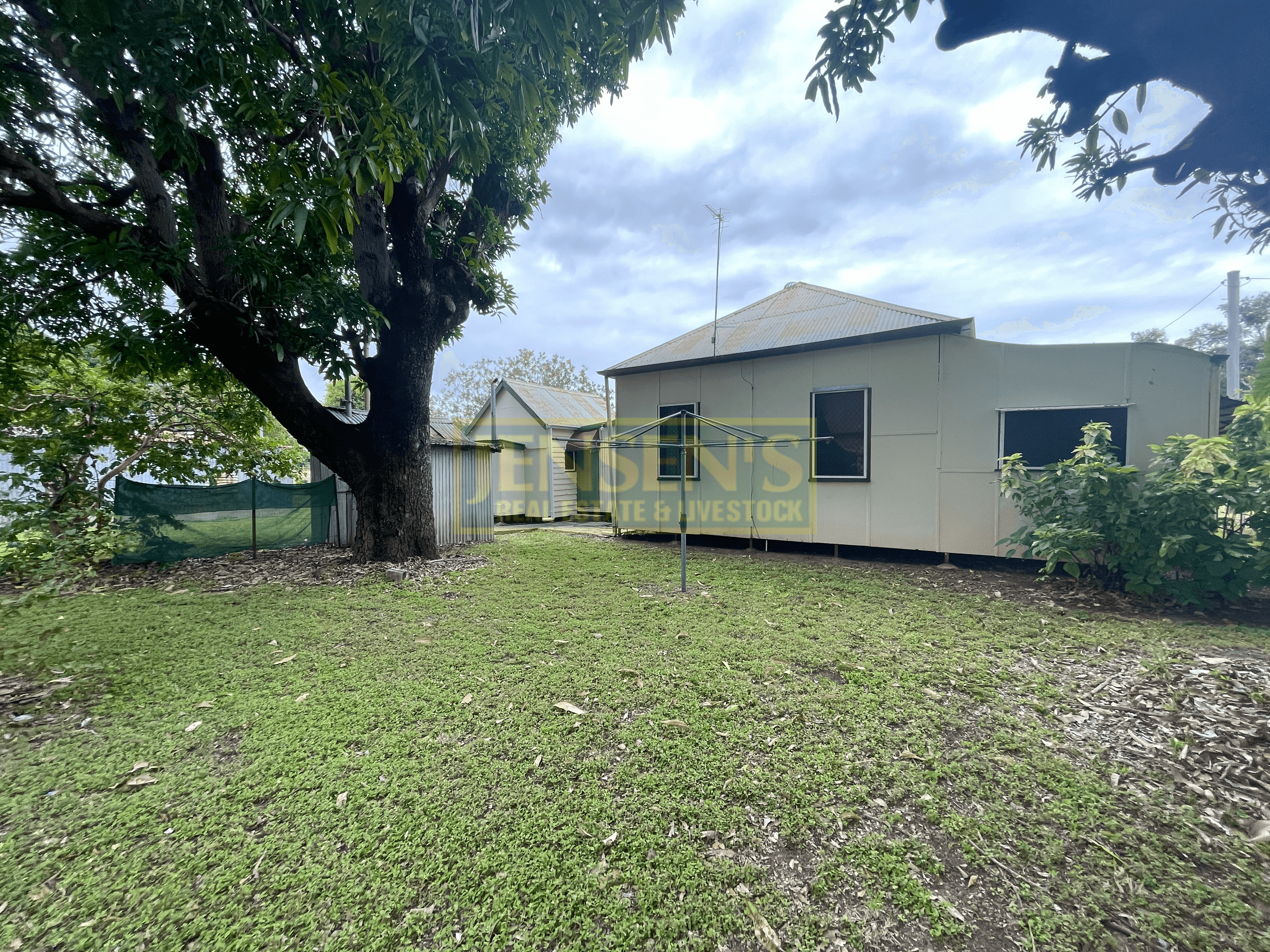 70 King Street, CHARTERS TOWERS CITY, QLD 4820