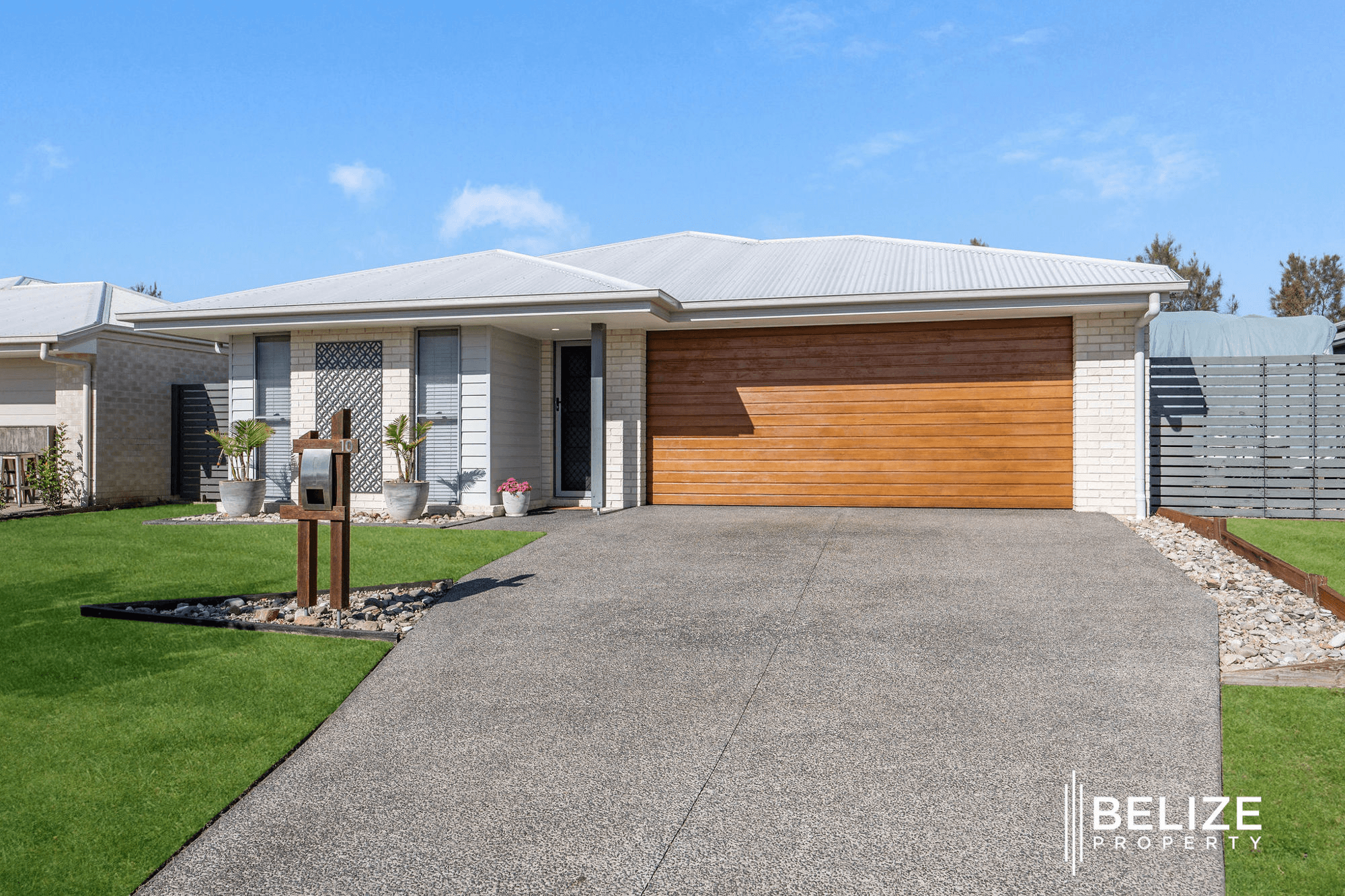 10 Seabright Circuit, JACOBS WELL, QLD 4208