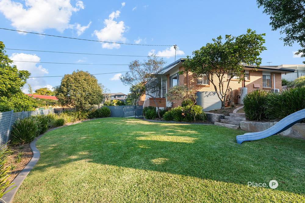 79 Bracken Street, Moorooka, QLD 4105